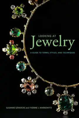 Super Sale Looking at Jewelry: A Guide to Terms, Styles, and Techniques (Paperback)